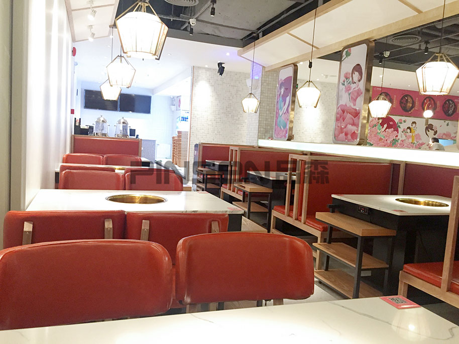 芙蓉妹妹火鍋店桌椅定制